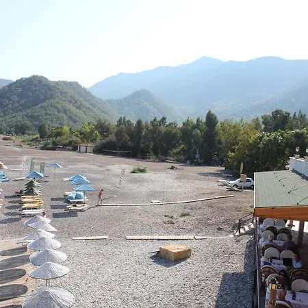 Changa Otel 4*